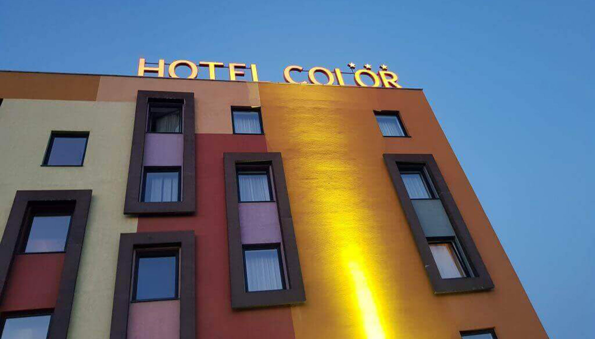 Hotel Color
